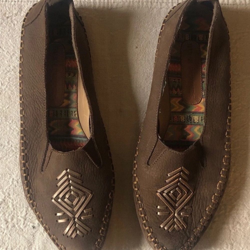 Hush Puppies Womens 9M Dark Brown Suede Leather Moccasins Flats Stitching 54784